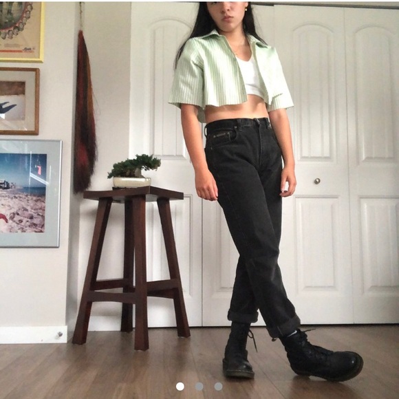 Cropped Retro Green Button Up - Picture 2 of 3